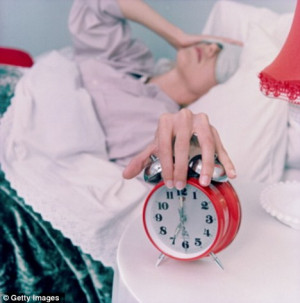 Don't hit the snooze button: Getting up earlier could make you feel ...