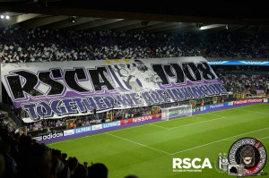 ... Together we are invincible”) while away fans made a nice pyroshow