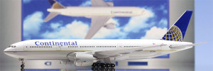 Claim: Continental Airlines CEO Gordon Bethune once personally threw a ...
