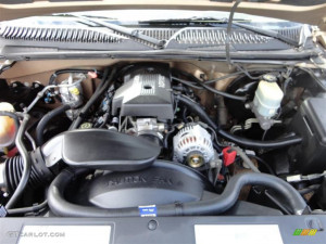 2000 Chevrolet Silverado 1500 LS Regular Cab Engine Photos