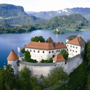 Search Results for: Lake Bled Slovenia Castle