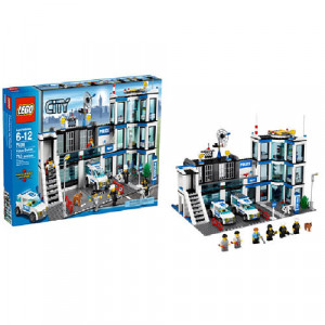 LEGO City Police Station
