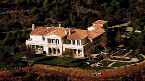 Sylvester Stallone bought a 16,000 sq. ft house in Beverly Hills in ...