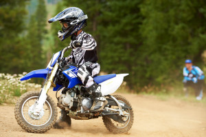 2013 Yamaha TT-R50E, 3-speed, Automatic Dirt Bike for Kids - Photo ...