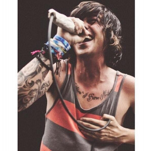 Gif All Time Low Kellin...