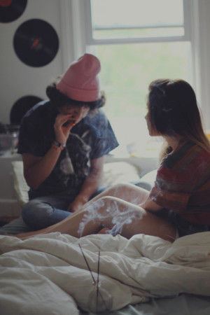 couple who smokes together stays together.