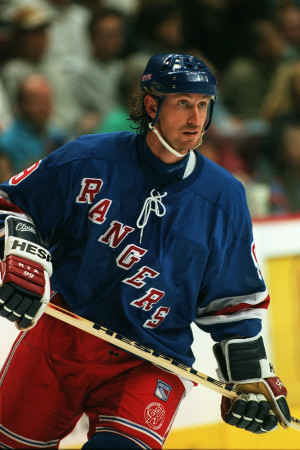Wayne Gretzky New York Rangers www.dahlstroms.com This is a Featured ...