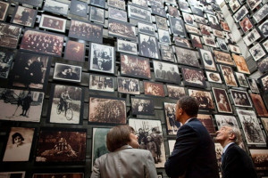 The Holocaust Quotes With Museum Pictures