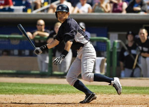 New York Yankees' Ichiro Suzuki bats during the seventh inning of a ...