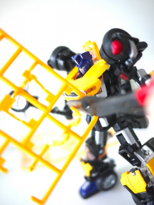 ... -fj-optimus-prime-321312 Transformers FJ Optimus Prime In-Hand