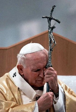 The satanic Bent Cross used by the Popes