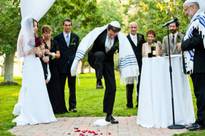 Jewish wedding Traditions- Review photographer prices for fun Jewish ...
