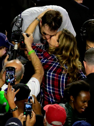 glorious photos of Tom Brady's supermodel wife and kids cheering him ...