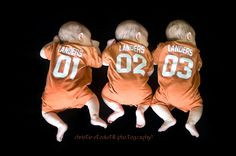 ... wp-content/uploads/2010/07/newborn-photography.-longhorn-triplets.jpg