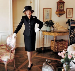 Brooke Astor in 1997 in her apartment. Photo by Annie Leibovitz ...
