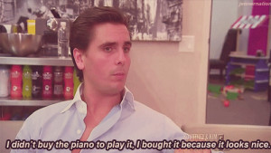 These are gifs of Scott Disick that i have collected.