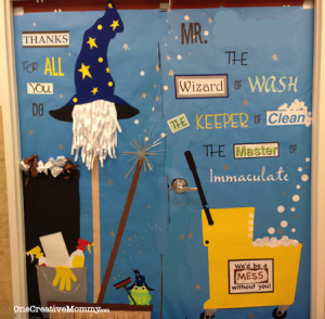 25 Teacher Appreciation Door Ideas from OneCreativeMommy.com {Janitor ...