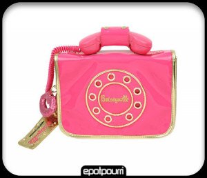 funny pictures of purses- telephone purse