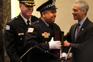 Chicago Police Officer Joseph Lopez Accepts The Lambert Tree Award ...