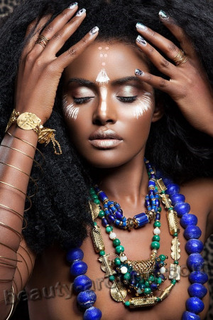 The following are 30 beautiful photos of young Ethiopian model.