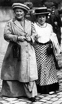 Clara Zetkin y Rosa Luxemburgo en 1910