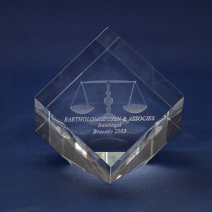 Cube And Corner Big Spheres