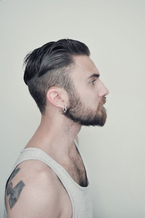 Exceptional disconnected mens cut