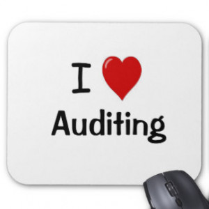 Love Auditing - I Heart Auditing Mouse Pad
