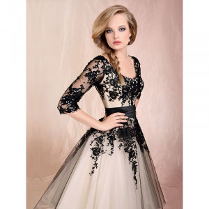 2014 Fun Modest Black or White Lace Sleeves Short Wedding Dresses ...