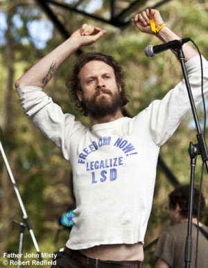 Father_John_Misty_-_12.jpg