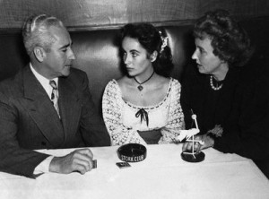 The teenage Elizabeth Taylor with her mother and father..jpg