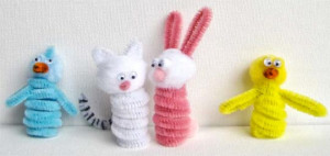 easter finger puppets Easter Craft: Pipe Cleaner and Pom Pom Finger ...