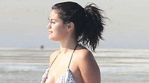 ... Gomez Continues to Flaunt Her Bikini Bod in the Face of Body Shamers