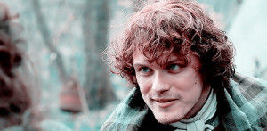 Jamie Fraser (Sam Heughan) and his smile.