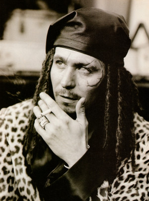 Gary Oldman would make a great undercover agent.