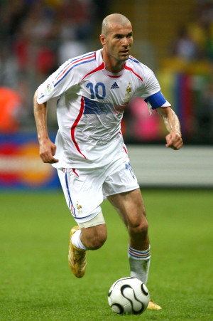 Name: Zinedine Zidane photo 1467 x 2210.jpgViews: 293245Size: 482.9 KB