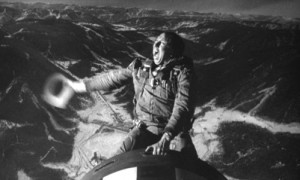 File:Slim-pickens riding-the-bomb enh-lores.jpg