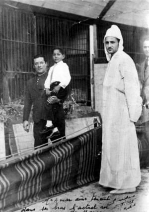 King Mohamed V and the little Hassan II