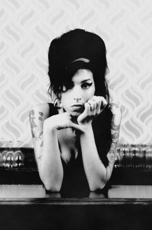 amy winehouse black and white - Google Search