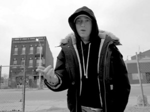 Detroit stars in Eminem 39 s 39 Detroit Vs Everybody 39 video