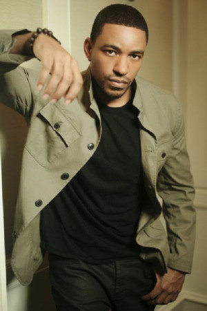 Laz Alonso Pictures