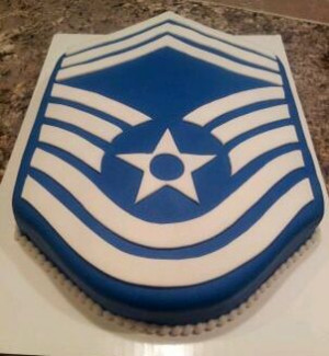 MSgt chevron cake...fingers crossed that I have a reason to make this ...