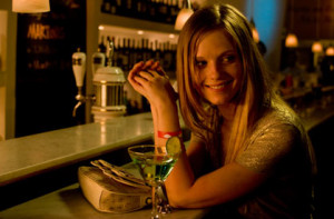 Miranda Cosgrove Fakes Vagosh