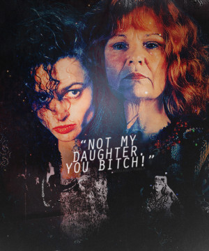 molly and bellatrix fight molly weasley bellatix lestrange not my ...