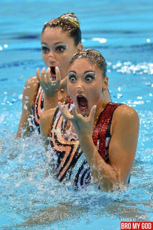 Olympic-Synchronized-Swimming-scary-funny-023-08092012