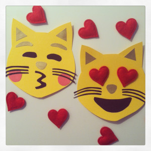 DIY Cat Emoji Valentine's Day Cards