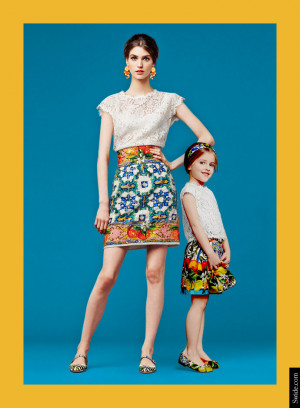 ... and Daughter matching dresses ideas: Lace Top and Sicilian Print Skirt