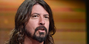Dave_Grohl_isn’t_in_HBO%27s-87f087ab0d8fd47dab1586f6fe117809.cf.png