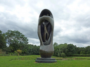 henry moore sculpture at hoglands 2013 exhibition at the henry moore ...