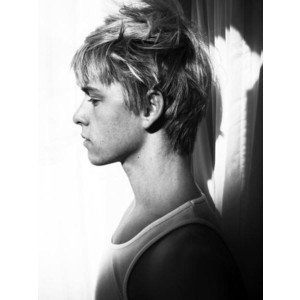 Mitch Hewer Photo Gallery Page